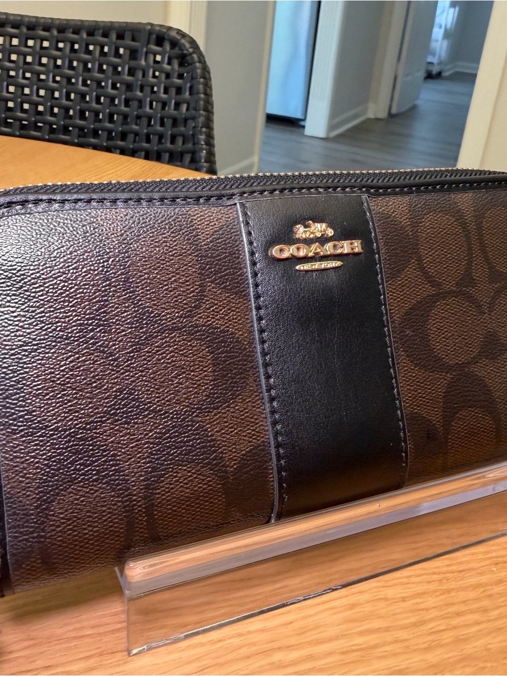 Coach Signature Canvas Accordion Zip-Around Wallet - Picture 8 of 8